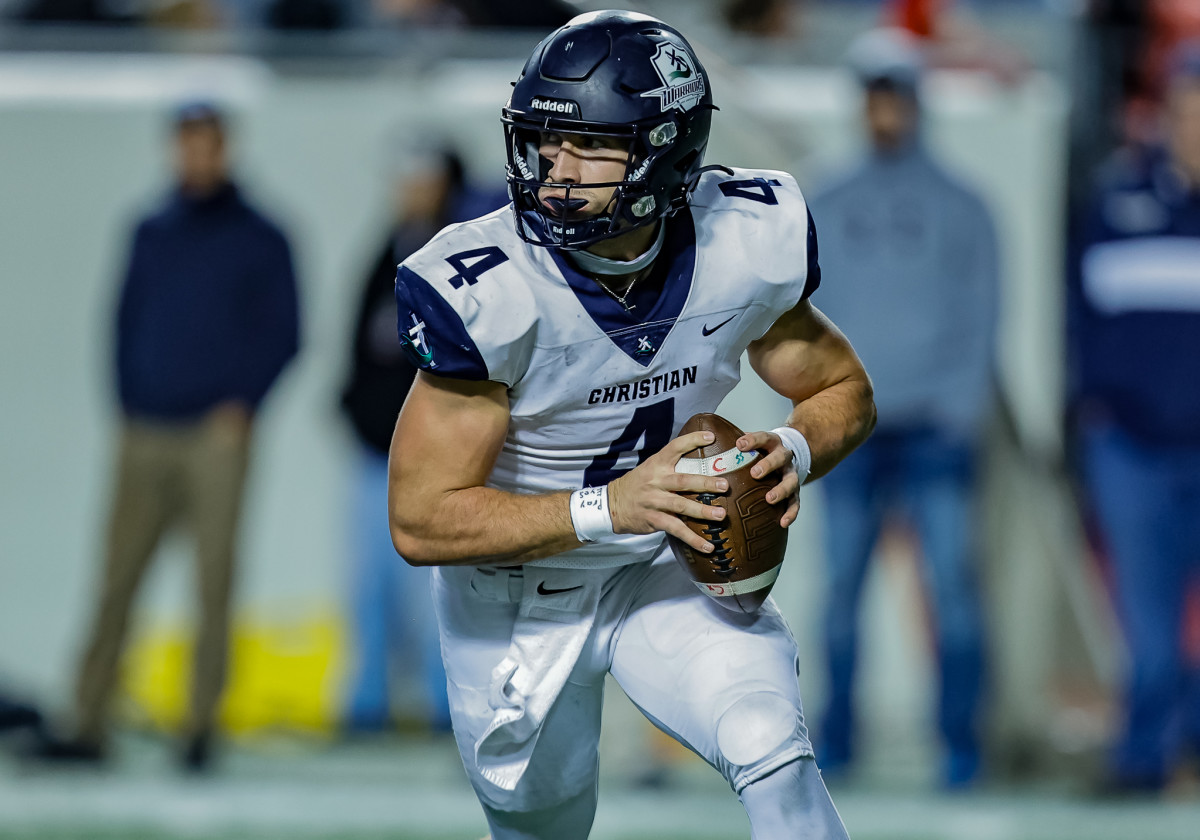 2023 FB Finals LRC-Greenwood__00025